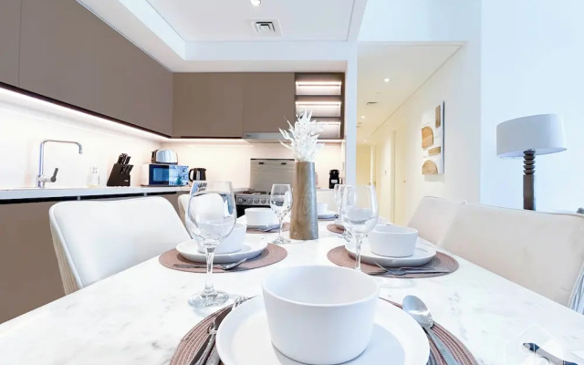 Exclusive Burj Crown 4b Balcony Burj Khalifa View