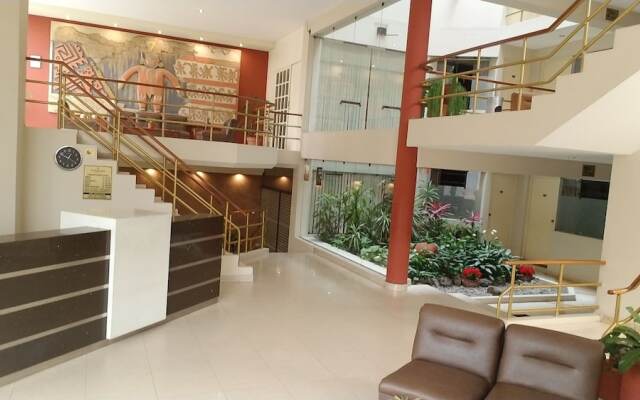 El Brujo Hotel - La Merced