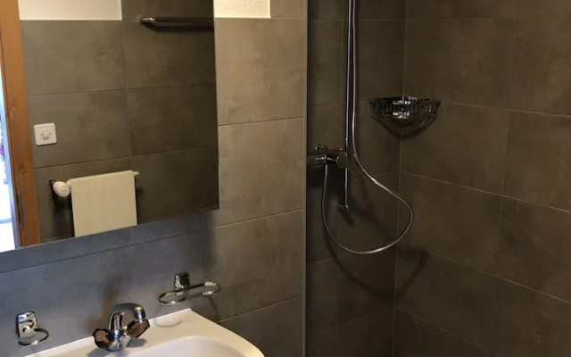 Apartment in the Heart of Valley