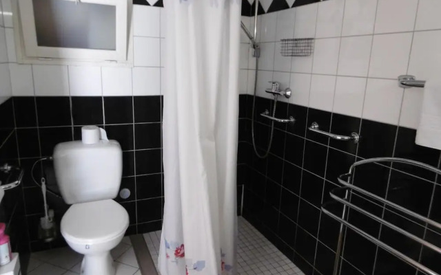 Gîtes et Chambre d'Hôtes A l'Arc en Ciel