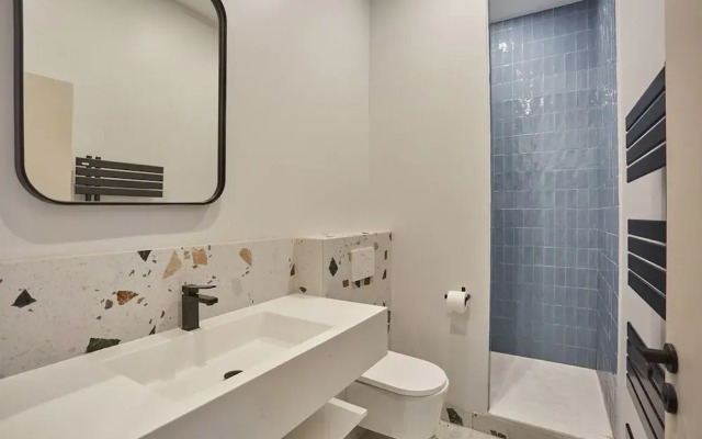 Apartment Center of Paris