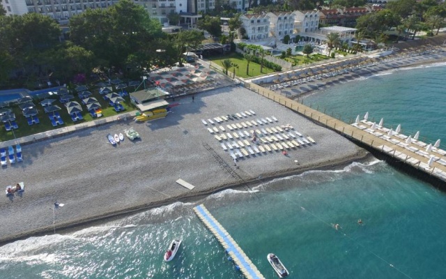 Rios Beach Hotel