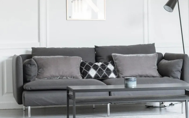 3 Bedroom Apartment in Latin Quarter