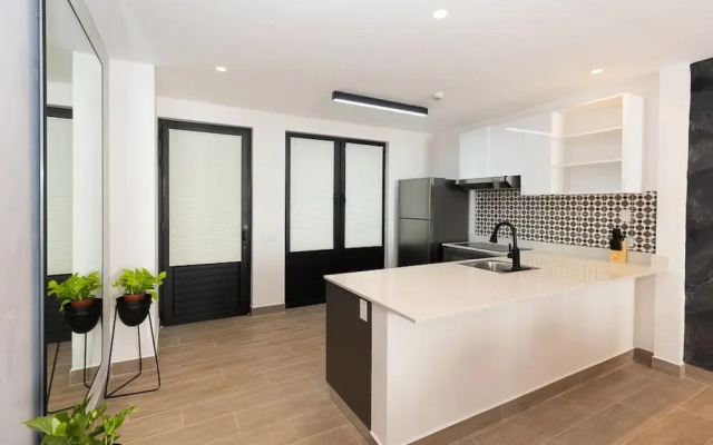 The Danian Condo by Acomodo Casco Viejo