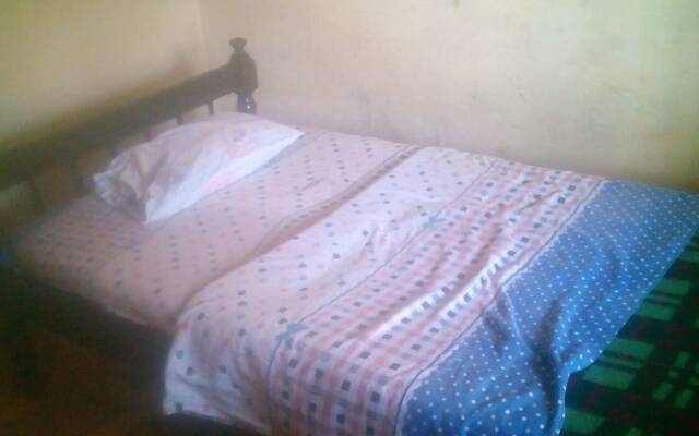 Highway Villa Guest House