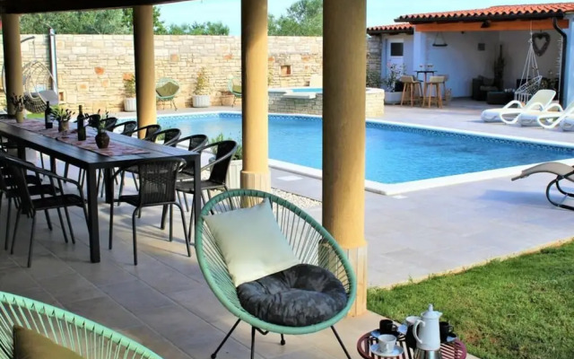 Classy Apartment in Vodnjan