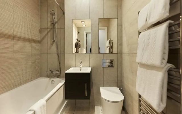The Harlesden Escape - Spacious 3bdr Flat With Balcony