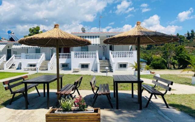 Garden View Apartments by nikolis