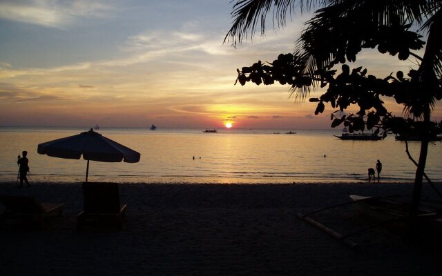 Surfside Boracay Resort