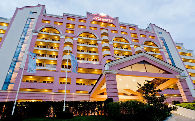 DIT Majestic Beach Resort