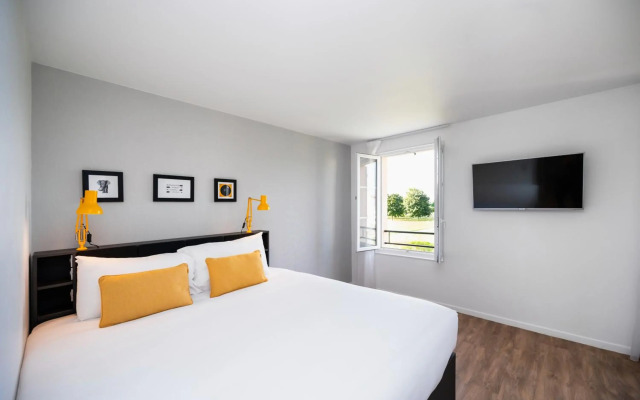 Staycity Aparthotels, Near Disneyland® Paris