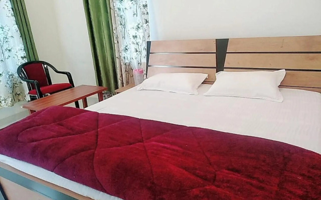 Hotel Dev Darshan by OYO Rooms