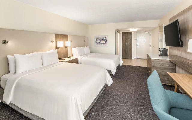 Crowne Plaza Orlando - Lake Buena Vista