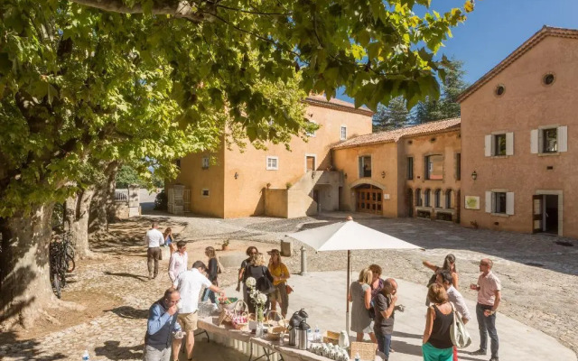 SOWELL FAMILY Le Vallon