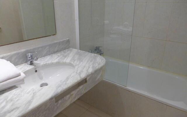 Apartamentos Alboran 24