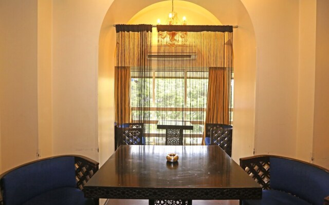 Gulf Hotel Colaba