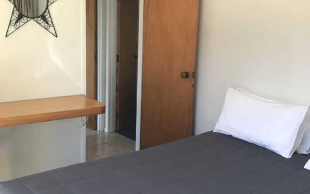 Edelweiss Motel