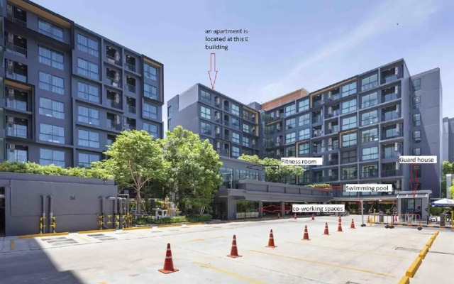 The Excel Groove Condo at Lasalle 52
