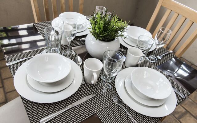 Sky Gardens Sunset River View Netflix Wine Parking