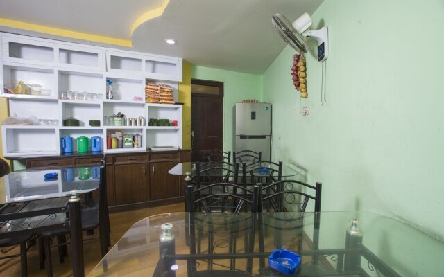 OYO 161 Ram Janaki Hotel