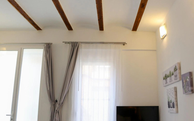 Balustrada Apartments