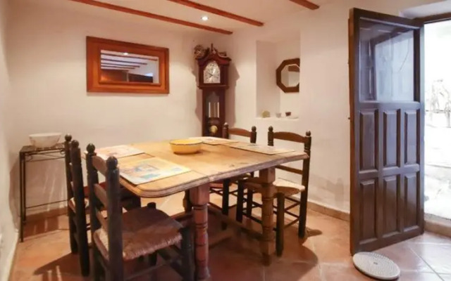 HomeRez - Holiday Home Calle Sierra