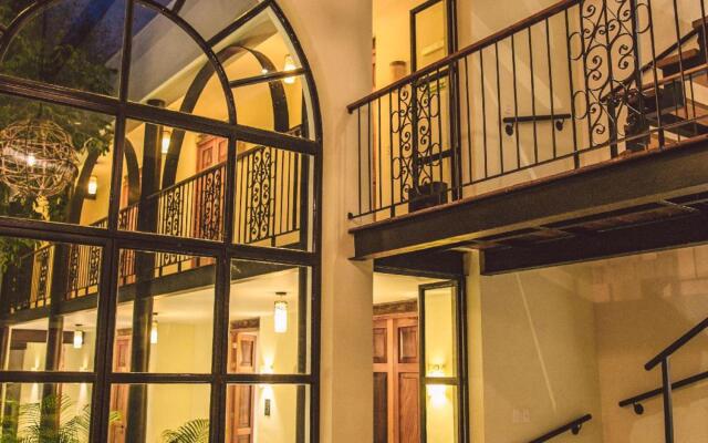 TreeHouse Boutique Hotel - Adults Only