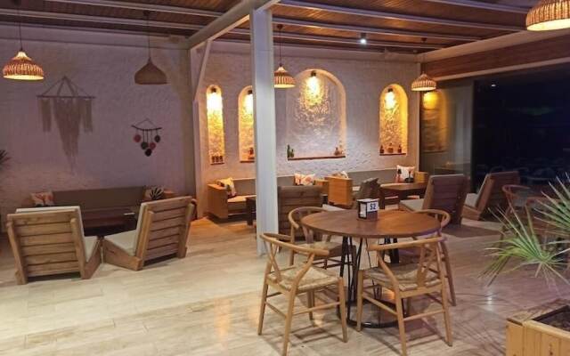 Mali Beach Apart Otel