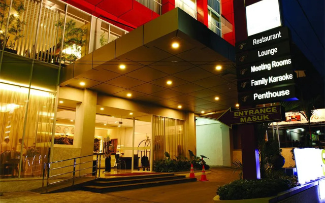 Airy Senapelan M Ali 118 Pekanbaru