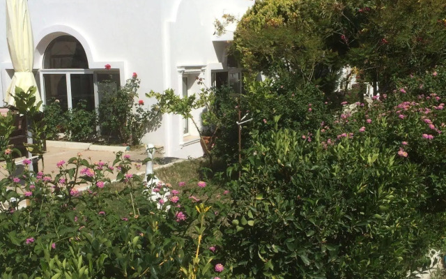 Ministar Hotel