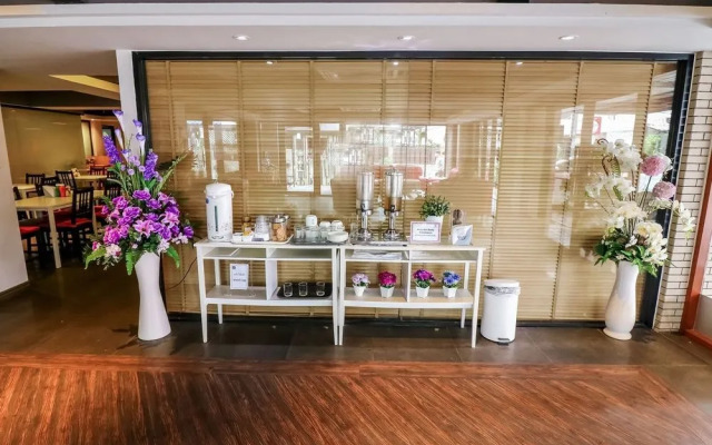 NIDA Rooms Sudprasert 2 Ratchada The Walk