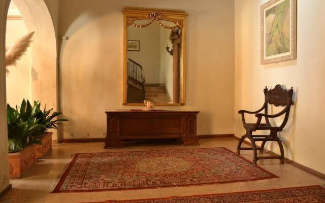 Palazzo Arrivabene B&B