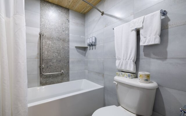 Auberge De La Pointe