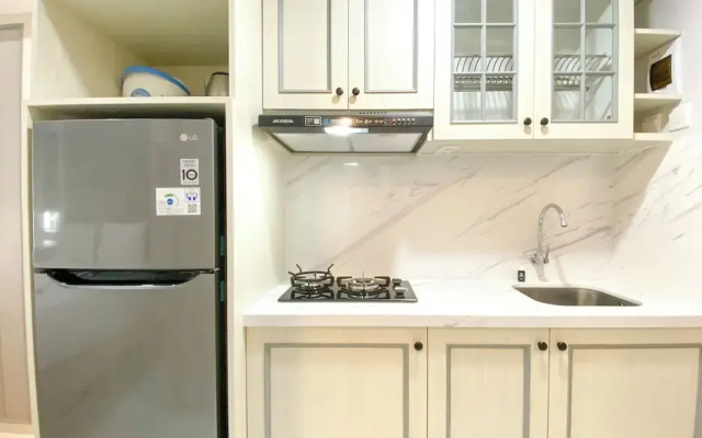 Cozy And Best Studio Apartment Tokyo Riverside Pik 2