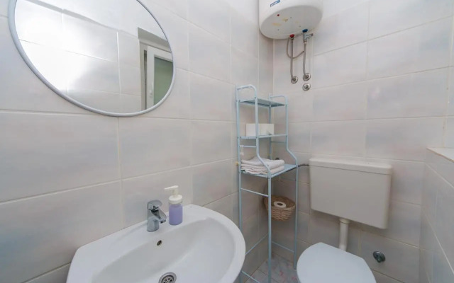 Apartments by the sea Podaca, Makarska - 13974