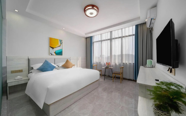 Juyuan Hotel (Guilin Liangjiang International Airport Airport Town)