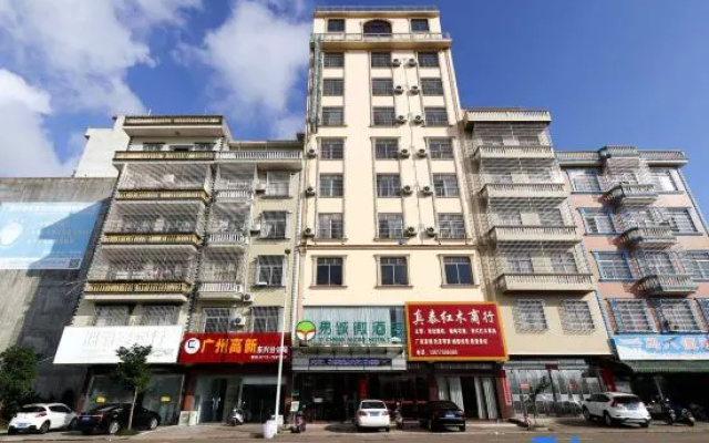 Dongxing Yicheng Light Hotel (Border Residents Mutual Market Trade Zone) – Exterior – Fangchenggang
