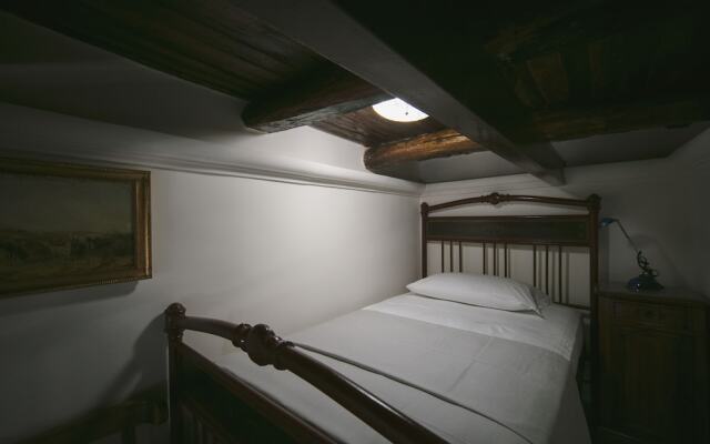 Area Angioina Suites