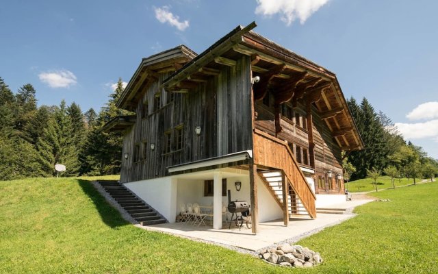 Gstaad - Great Luxurious Farmhouse