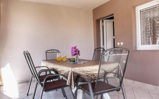 Apartment Maja