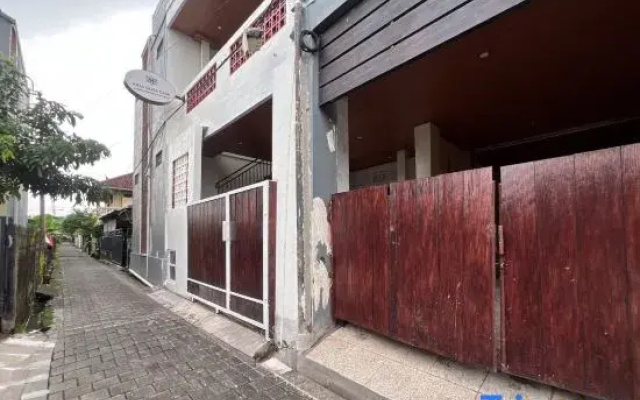 Urbanview Hotel Arta Guna Casa 2
