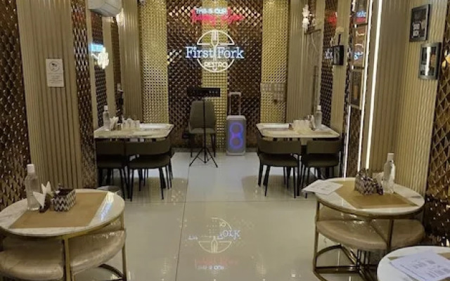 HOTELLEOS