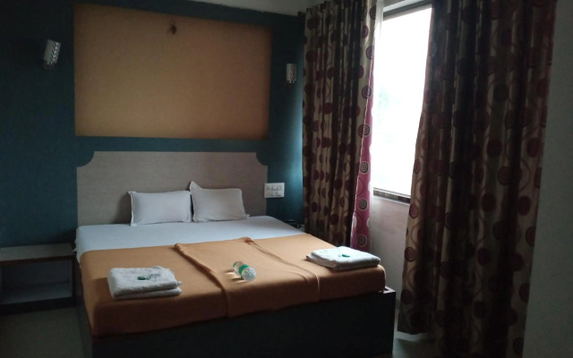 Hotel Malhar Palace