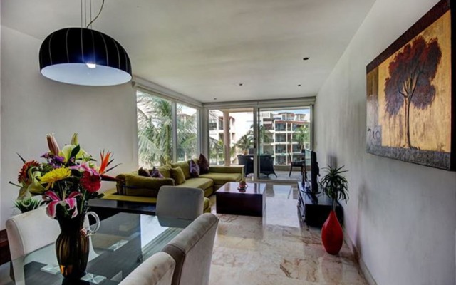 Elements 206 by Tripintravel