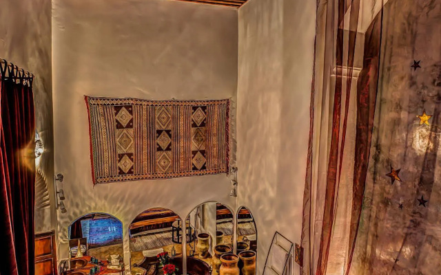 Riad Almaz