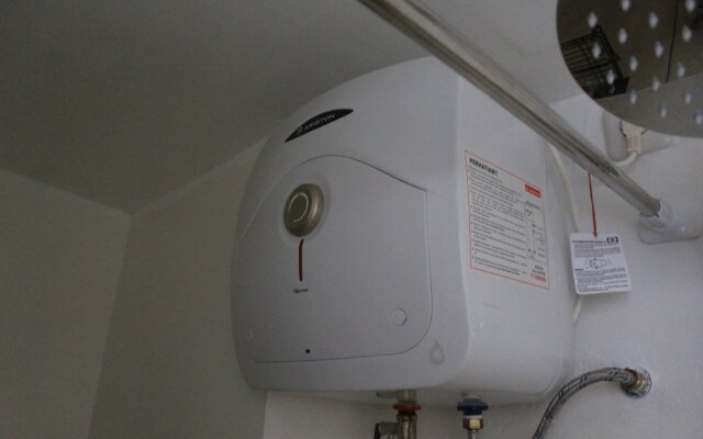 Cozy Living Studio Room At Urbantown Serpong Apartment