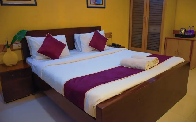 Naksha Tree Hotels - Mogappair