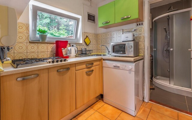 Amazing Home in Premantura With Wifi and 2 Bedrooms