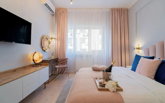 Spacious 2BR on Piata Universitatii