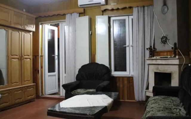 Guest House On Asatiani